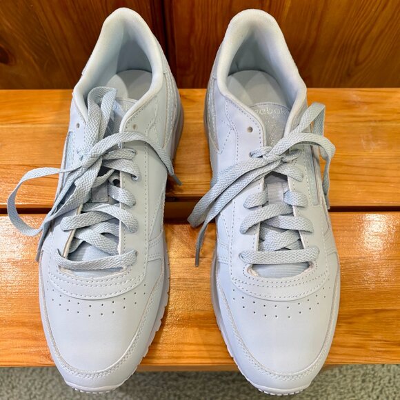 Women's Reebok Classic Leather Shoes - Picture 4 of 7